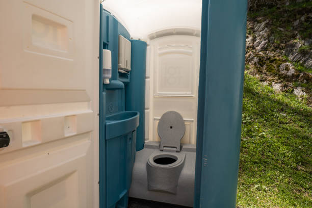 Best High-end porta potty rental  in Towanda, KS
