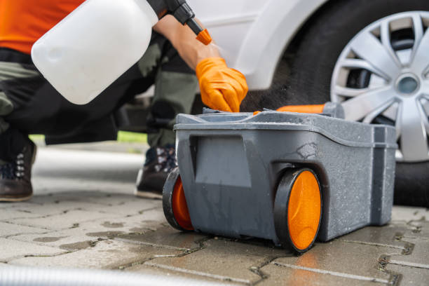Best Luxury portable toilet rental  in Towanda, KS